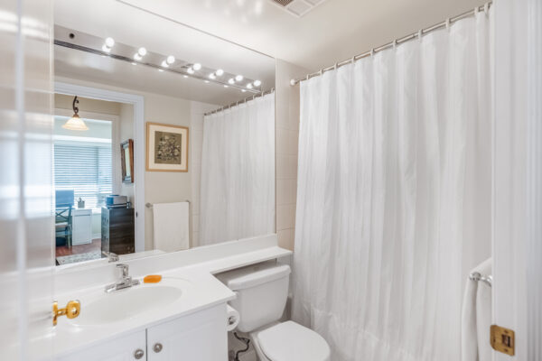28-William-Carson-Crescent-#601-Toronto-Web-Salisbury-29