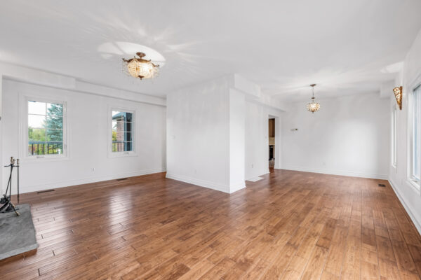 34-Mitchell-Avenue-Stouffville-Web-Salisbury-23