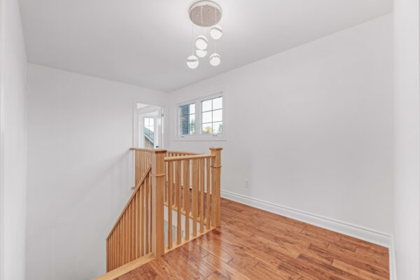 34-Mitchell-Avenue-Stouffville-Web-Salisbury-30