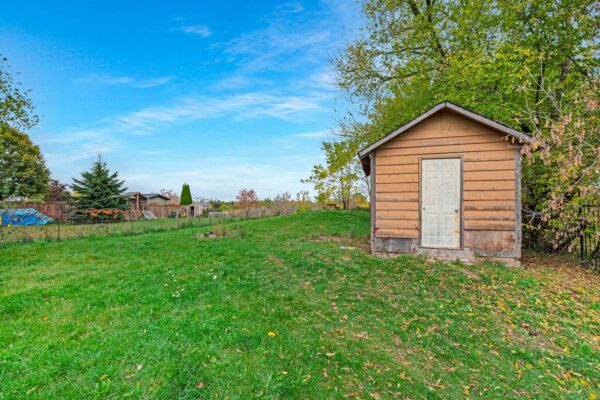 34-Mitchell-Avenue-Stouffville-Web-Salisbury-55