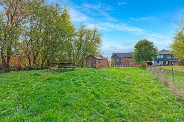 34-Mitchell-Avenue-Stouffville-Web-Salisbury-57