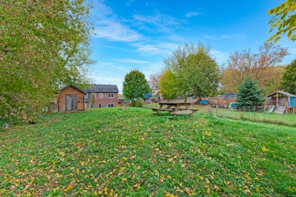 34-Mitchell-Avenue-Stouffville-Web-Salisbury-58