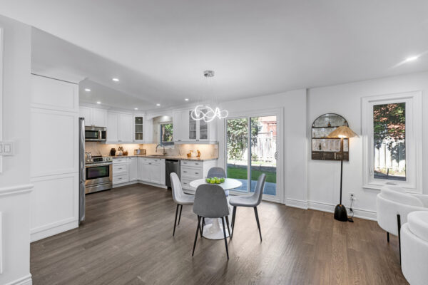 36-Nelson-Circle-Newmarket-Web-Salisbury-14