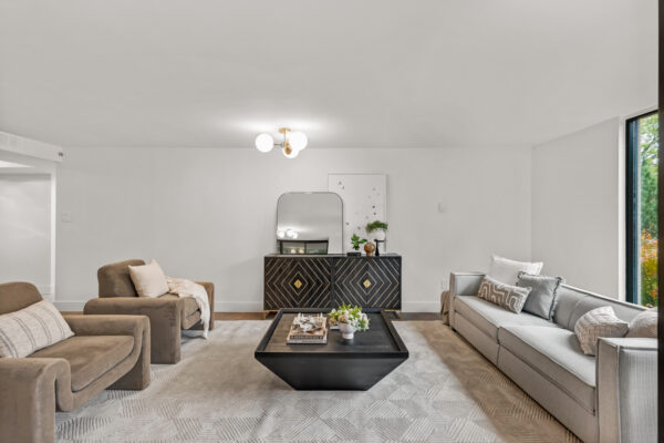 3900-Yonge-Street-#405-Toronto-Web-Salisbury-13