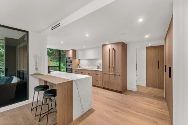 3900-Yonge-Street-#405-Toronto-Web-Salisbury-18