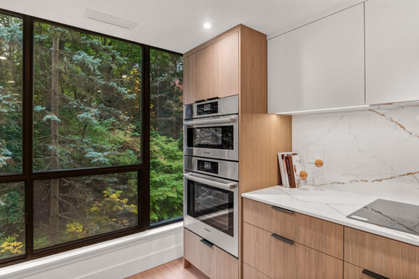 3900-Yonge-Street-#405-Toronto-Web-Salisbury-21