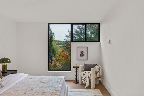 3900-Yonge-Street-#405-Toronto-Web-Salisbury-37