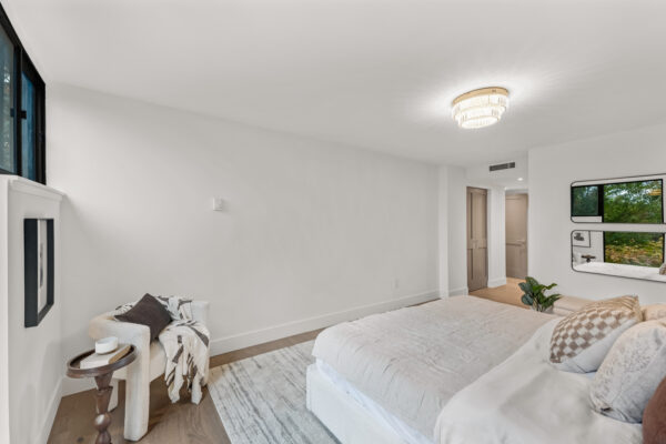 3900-Yonge-Street-#405-Toronto-Web-Salisbury-38