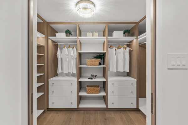 3900-Yonge-Street-#405-Toronto-Web-Salisbury-40