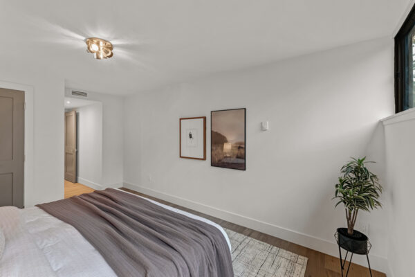 3900-Yonge-Street-#405-Toronto-Web-Salisbury-53