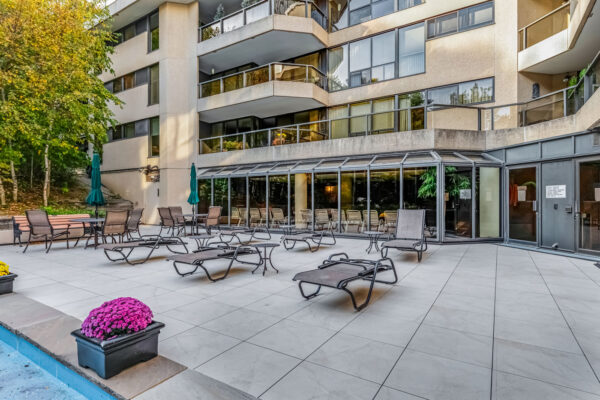 3900-Yonge-Street-#405-Toronto-Web-Salisbury-69