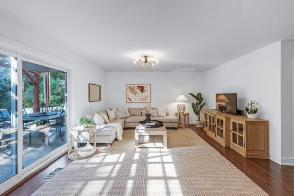 41-Denver-Crescent-Toronto-Web-Salisbury-46