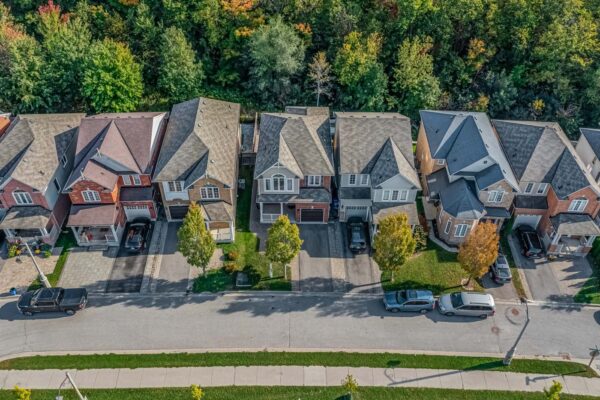 46-Elmeade-Lane-Stouffville-Web-Salisbury-1