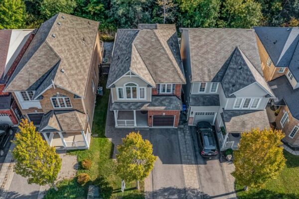 46-Elmeade-Lane-Stouffville-Web-Salisbury-3