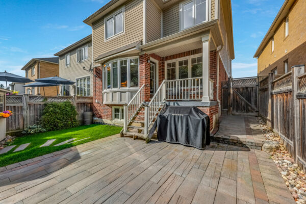 46-Elmeade-Lane-Stouffville-Web-Salisbury-49