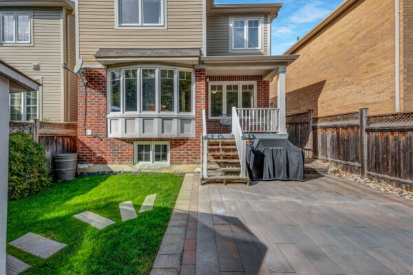 46-Elmeade-Lane-Stouffville-Web-Salisbury-55