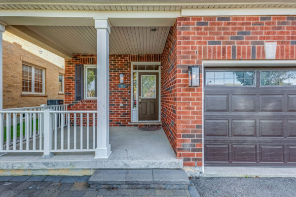 46-Elmeade-Lane-Stouffville-Web-Salisbury-9