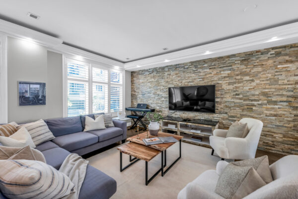 7-Chimes-Lane-Toronto-Web-Salisbury-21