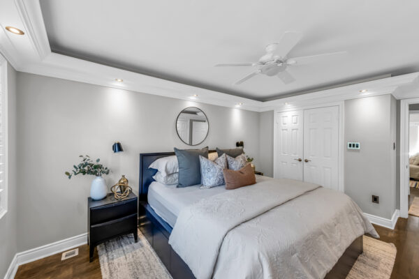 7-Chimes-Lane-Toronto-Web-Salisbury-41