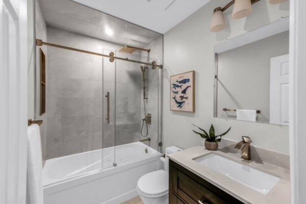 7-Chimes-Lane-Toronto-Web-Salisbury-50