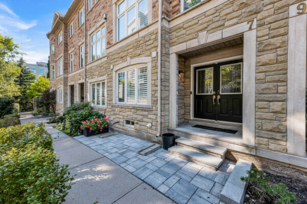 7-Chimes-Lane-Toronto-Web-Salisbury-6