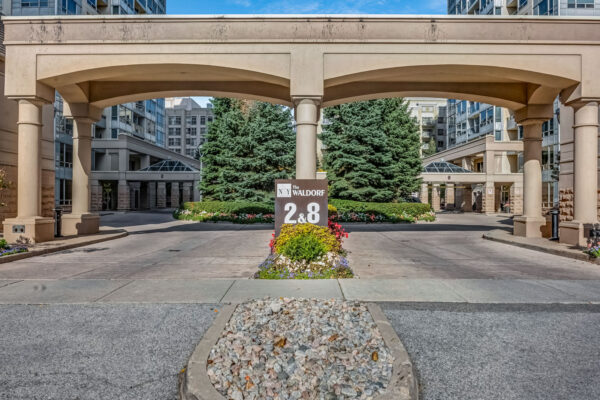 8-Rean-Drive-#802-Toronto-Web-Salisbury-2