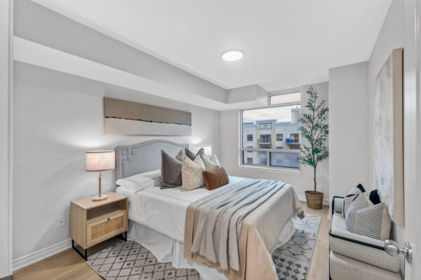 8-Rean-Drive-#802-Toronto-Web-Salisbury-24