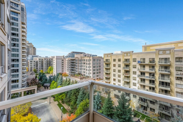 8-Rean-Drive-#802-Toronto-Web-Salisbury-34