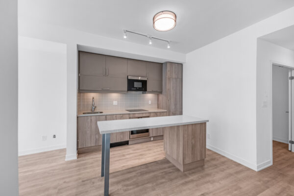 8119-Birchmount-Road-#716-Markham-Web-Salisbury-10