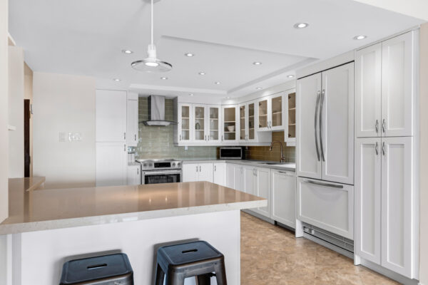131-Beecroft-Road-#2110-Toronto-Web-Salisbury-14