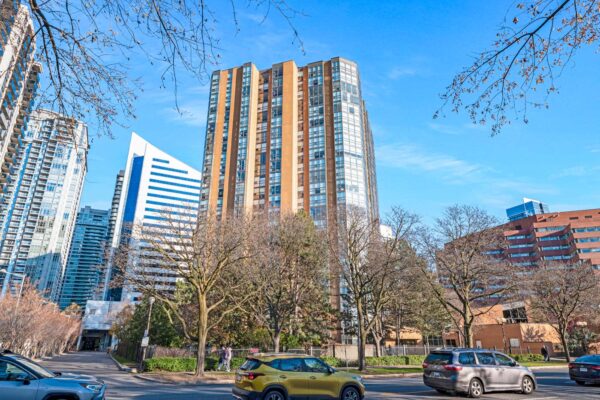 131-Beecroft-Road-#2110-Toronto-Web-Salisbury-6
