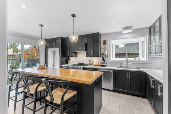 137-Underhill-Drive-Toronto-Web-Salisbury-21