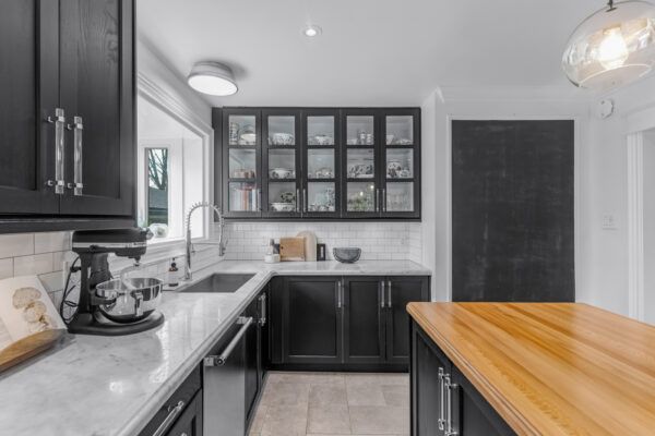 137-Underhill-Drive-Toronto-Web-Salisbury-23