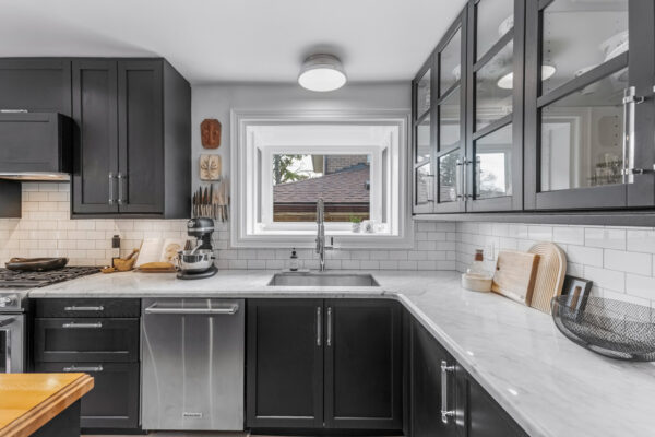 137-Underhill-Drive-Toronto-Web-Salisbury-24