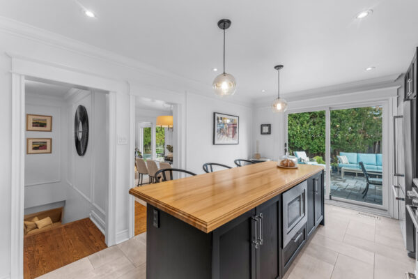 137-Underhill-Drive-Toronto-Web-Salisbury-26