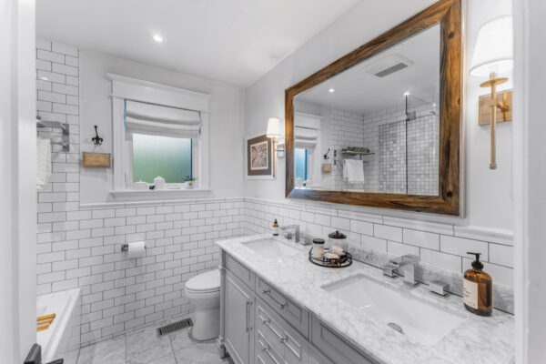 137-Underhill-Drive-Toronto-Web-Salisbury-36