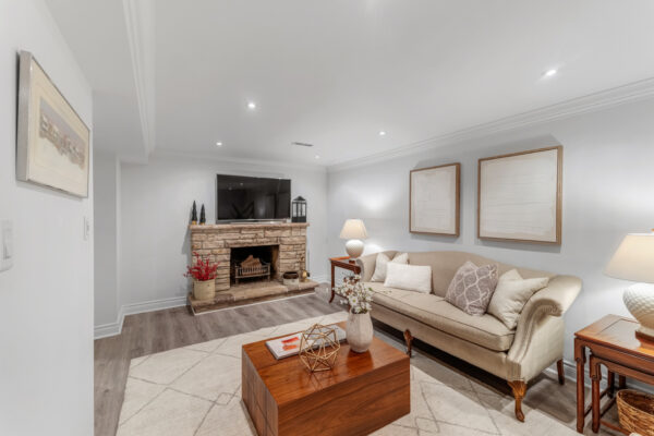 137-Underhill-Drive-Toronto-Web-Salisbury-43