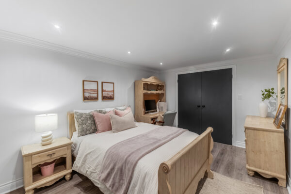 137-Underhill-Drive-Toronto-Web-Salisbury-49