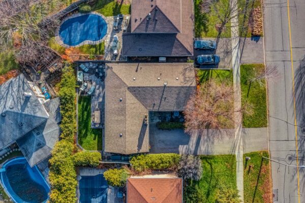 137-Underhill-Drive-Toronto-Web-Salisbury-53