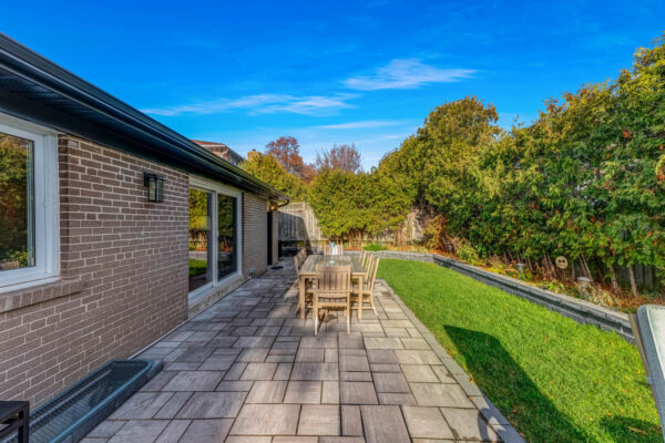 137-Underhill-Drive-Toronto-Web-Salisbury-61