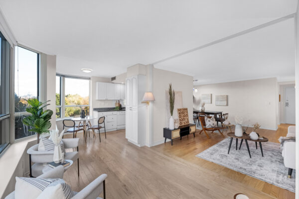 33-Weldrick-Road-East-#303-Richmond-Hill-Web-Salisbury-11