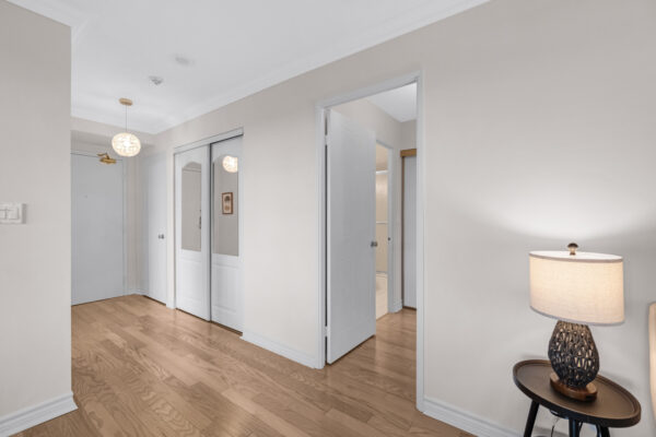 33-Weldrick-Road-East-#303-Richmond-Hill-Web-Salisbury-23