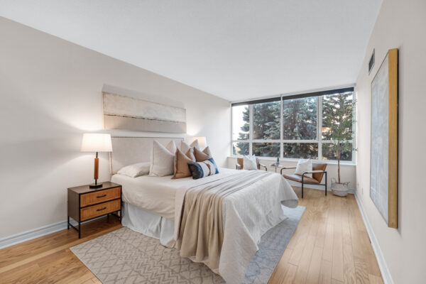 33-Weldrick-Road-East-#303-Richmond-Hill-Web-Salisbury-24