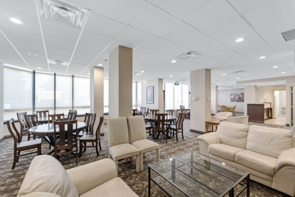 33-Weldrick-Road-East-#303-Richmond-Hill-Web-Salisbury-39