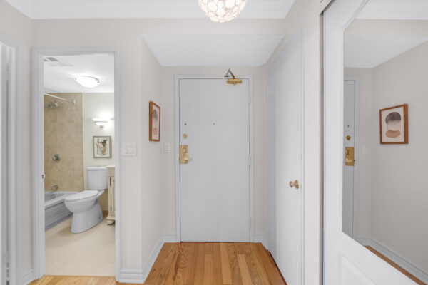 33-Weldrick-Road-East-#303-Richmond-Hill-Web-Salisbury-4