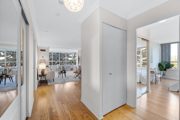 33-Weldrick-Road-East-#303-Richmond-Hill-Web-Salisbury-5