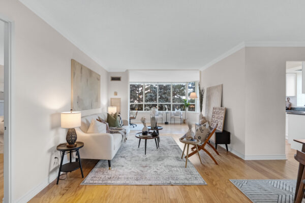 33-Weldrick-Road-East-#303-Richmond-Hill-Web-Salisbury-7