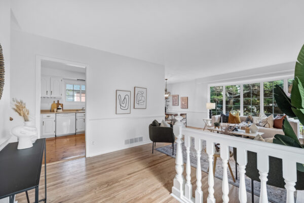 38-Lochleven-Drive-Toronto-Web-Salisbury-10