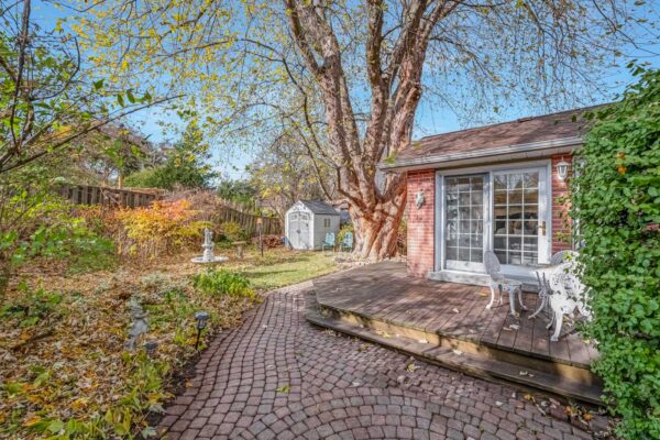 38-Lochleven-Drive-Toronto-Web-Salisbury-46