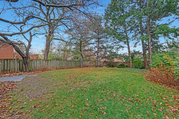 44-Tollerton-Avenue-Toronto-Web-Salisbury-17